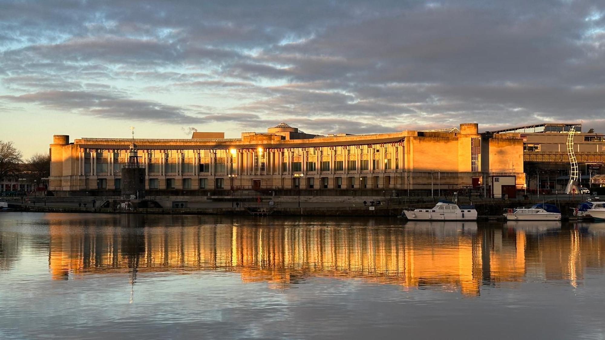 Comfortable City Centre Apartment For Contractors And Couples - City Centre Bristol Eksteriør bilde